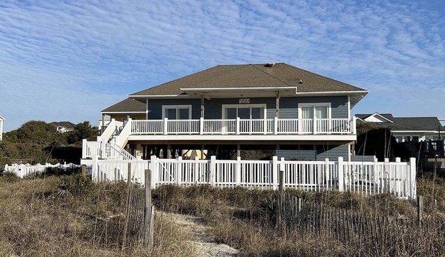Perfect Oceanfront Cottage With Private Pool: Sea Glass