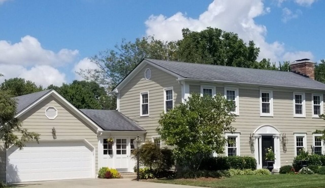 Perfect place in Lexington! Close to downtown & surrounding attractions!