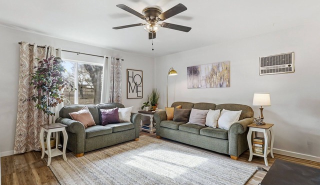 Perfect & Private 3br Home. Starlink & Laundry.