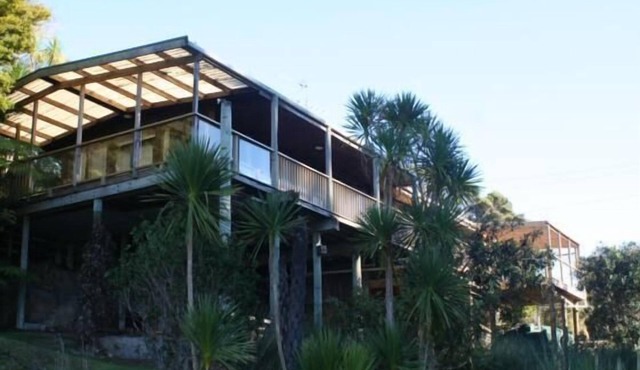 Perfect seclusion at Shelly Beach