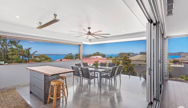 Perfect Sea Side Family Home