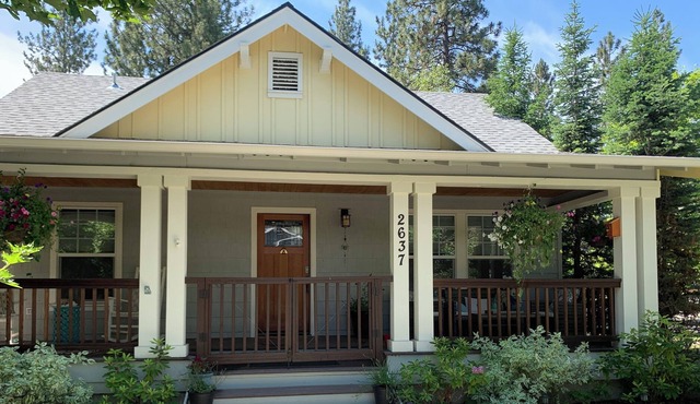 Perfect short term rental close to everything in NW Crossing!