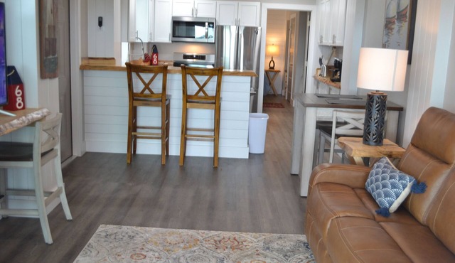 Perfect size for 2 next Sunbury Crab Co Restaurant