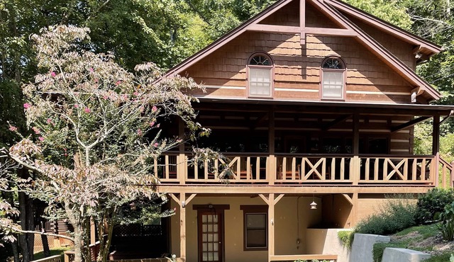 Perfect Smoky Mountain Getaway w/ all the Comforts of Home.