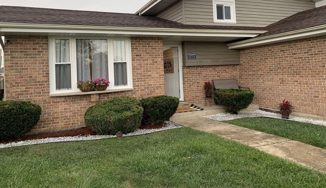 Perfect Southland Location close to everything!