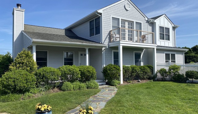 Perfect Southampton Getaway - Pristine Home with Water Views