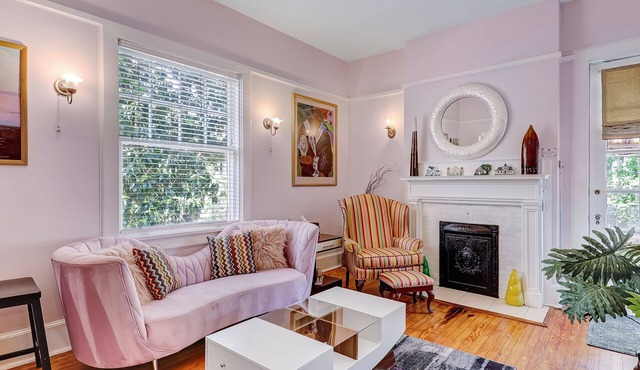 Perfect Starland 2 Bedroom | Heated Pool Access