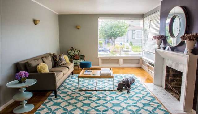 Perfect & Stylish Vacation Gem of a House 5 Minutes from Beach & San Francisco