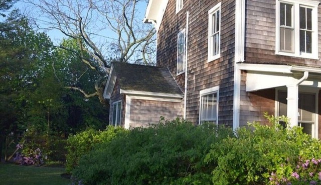 Perfect summer retreat with heated pool and tennis