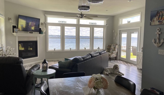 Perfect Waterfront Property. Location, Location, Location!