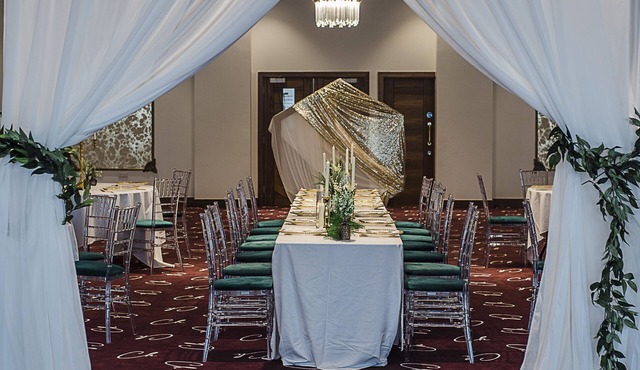 Perfect Wedding/Event Location With 80-500 Capacity For A Memorable night!