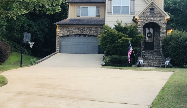 Perfect weekend rental! Sleeps 10!