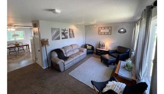 Perfectly located house! Hunting fishing etc!