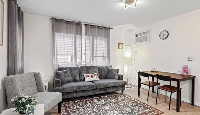 Perfectly located next to downtown Champaign and U of I campus!