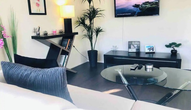 Perfectly Located APT — Just Steps from the Beach