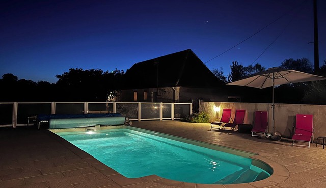 Périgord: gite with secure swimming pool in the heart of Dordogne bastides