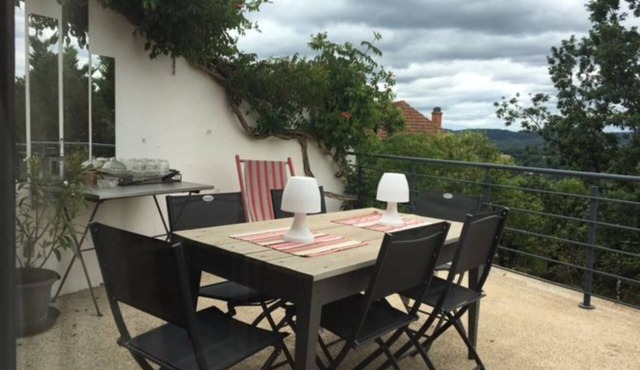 Perigordian-style village house, valley views, terrace, winter garden