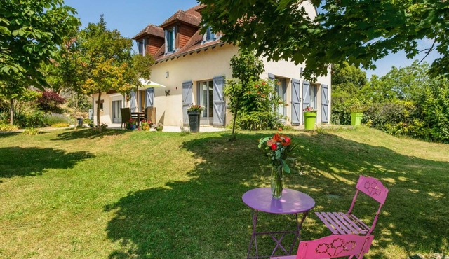 Périgourdine House with Private Pool and Wifi