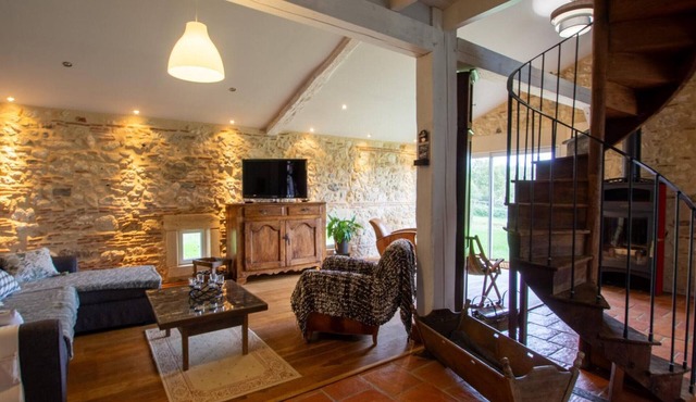 Périgourdine House with Private Pool and Wifi