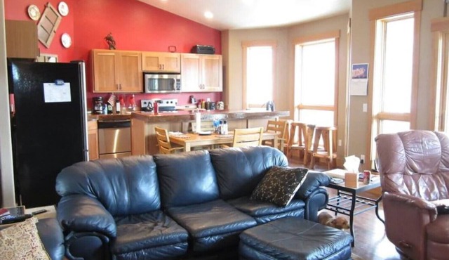 Perma House, Rural Wilderness Getaway