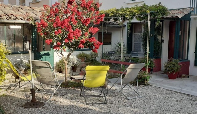 PERNES LA PROVENCALE