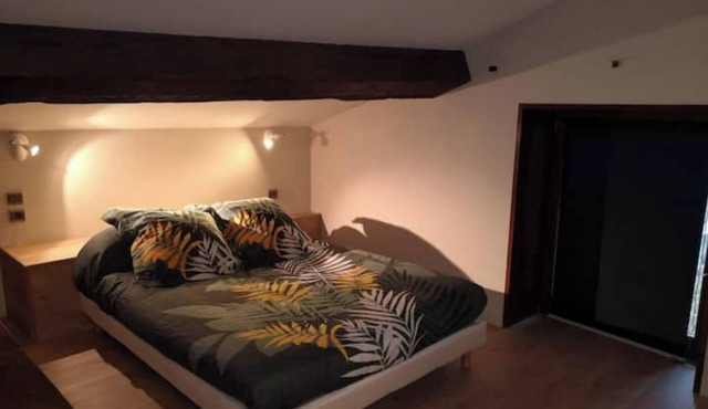 Perougeoise house with private jacuzzi