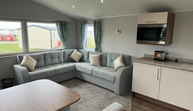 Perranporth Beach 3 Bed Holiday Home Cornwall.