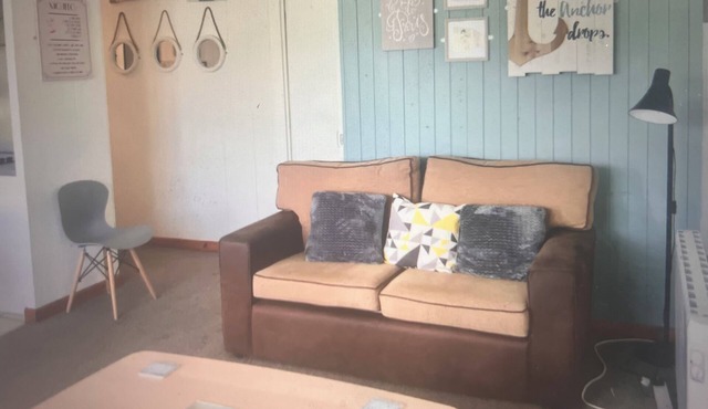 PERRANPORTH BUNGALOW - 3 Bedrooms - Communal Swimming, Tennis, Play Area, Bar