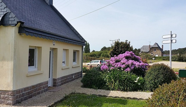 Perros-Guirec Ploumanac'h - house 6 people