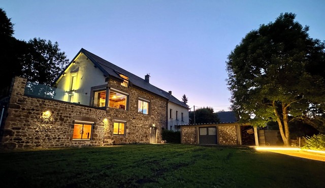 Pessade: House of character Puy de dôme Volcans D'Auvergne