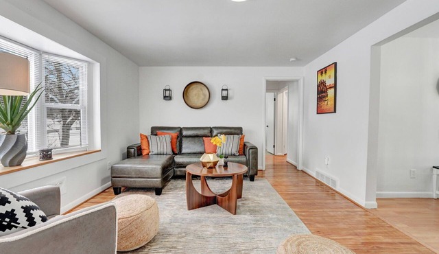 Pet and kid friendly home in Henrietta