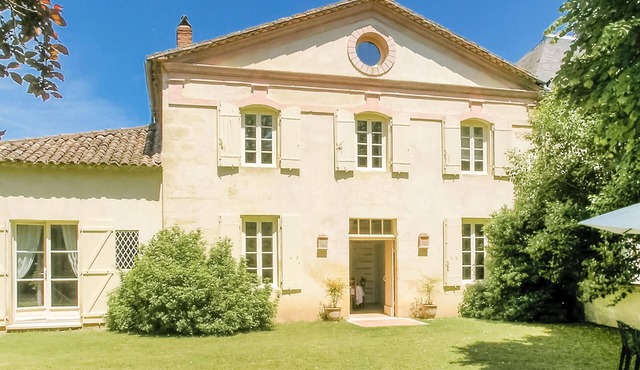 Pet friendly home in St Antoine de Breuilh