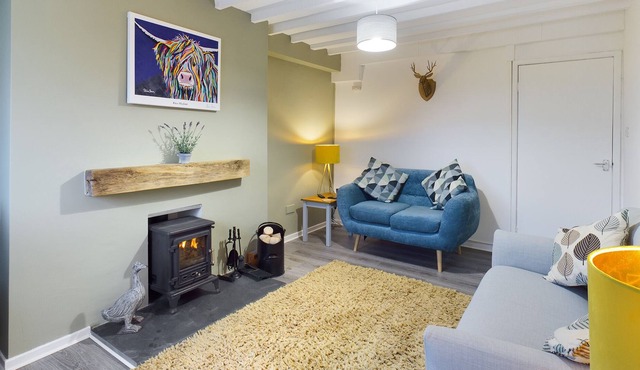 Pet Friendly Welsh cottage in lovely village location