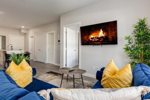 Pet Friendly 2 Bed Close to Downtown