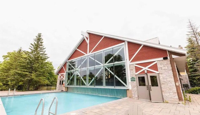 Pet Friendly, 2 King Beds, Gym, Pool