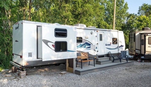 Pet-Friendly 2BR Camper with Fire Pit and Grill