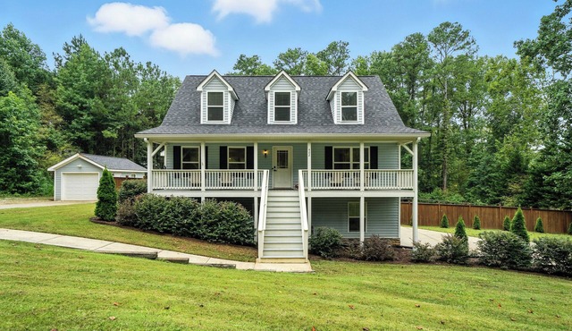 Pet Friendly: 3/2 in Sugar Hill on 1 Acre