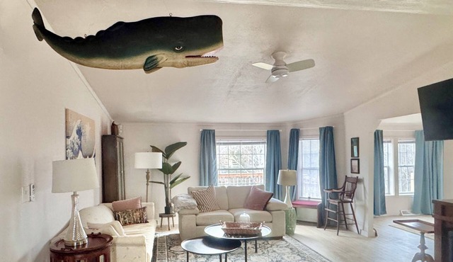 Pet friendly 3 bedroom home by Hudson, NY