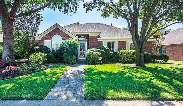 Pet-Friendly 3-bedroom w/Hot Tub