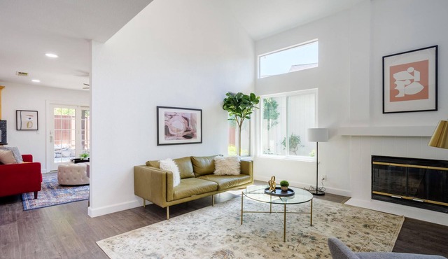 Pet-Friendly 3BR Home in Pleasanton Near BART