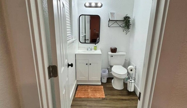 Pet-Friendly 3BR w/Pool By DTown