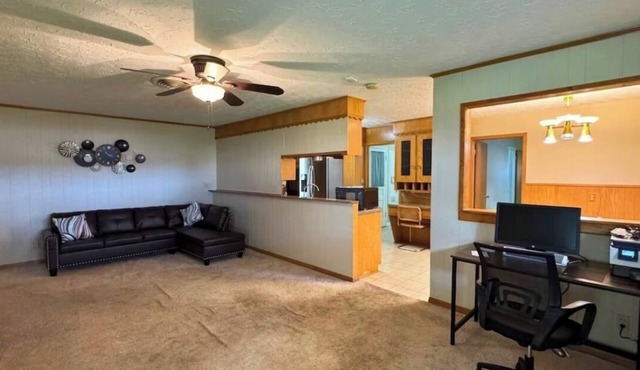 Pet-Friendly 4BR Retreat Near Parks & Dining