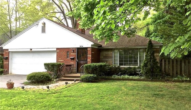 Pet Friendly - 6 mi from National Park, Blossom Music