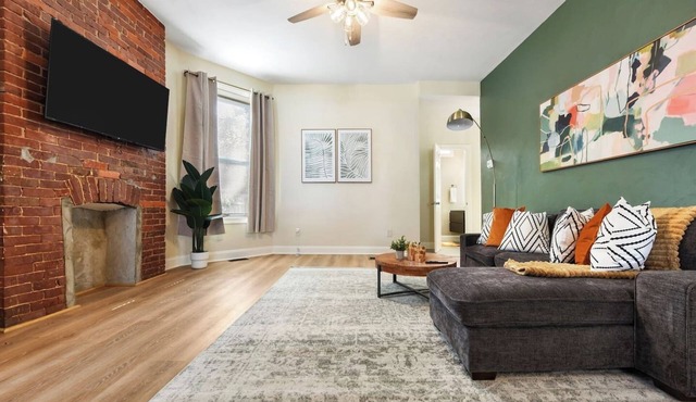 Pet Friendly+6BR+Free Parking 5 Min From Bakery Sq