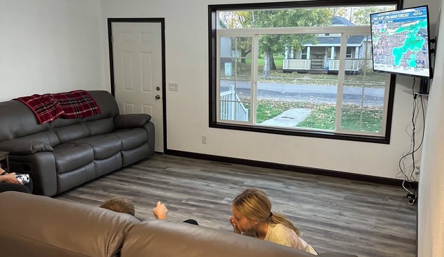 Pet friendly and fenced in backyard! Heated garage!