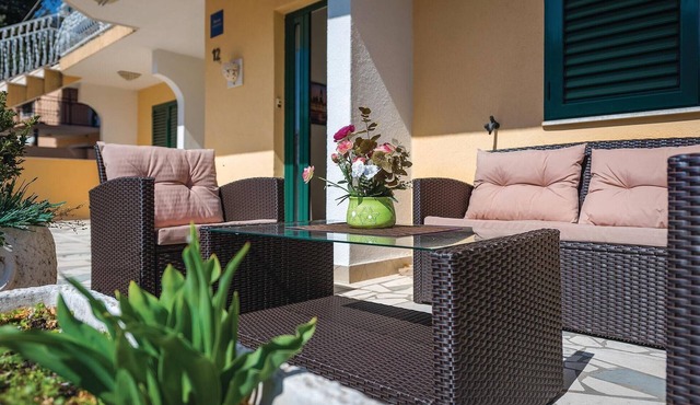 Pet friendly apartment in Rogoznica with WiFi