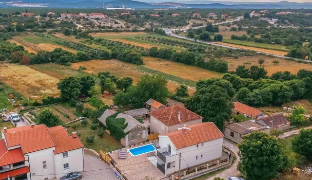 Pet friendly apartment in Benkovac