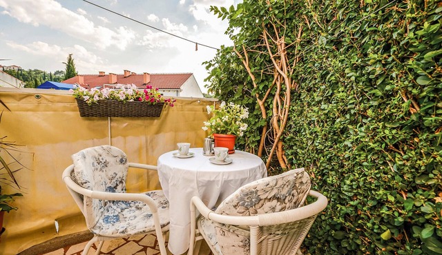 Pet friendly apartment in Cavtat with WiFi