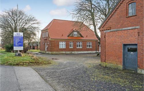 Pet Friendly Apartment In Esbjerg V