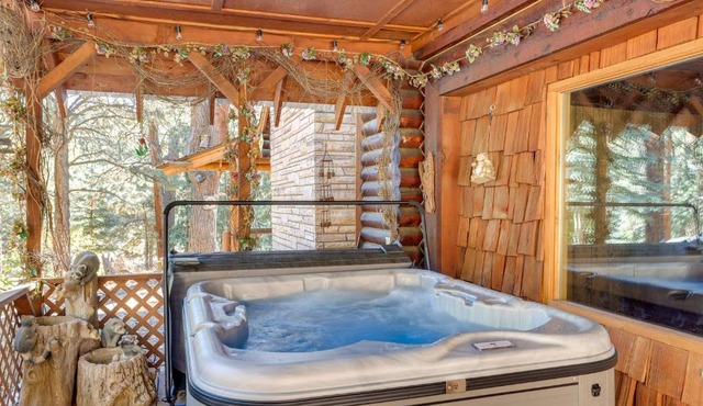 Pet-Friendly Bayfield Cabin with Game Room and Hot Tub